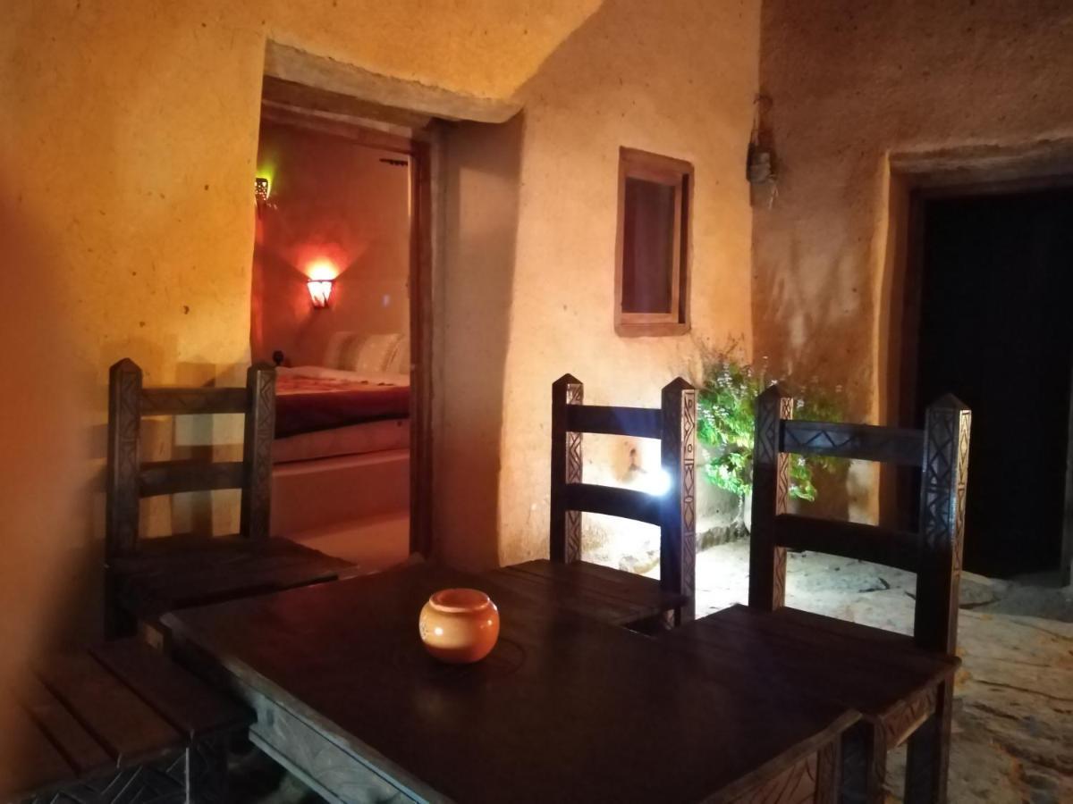 Maison D'Hote Sirwaji Assa ภายนอก รูปภาพ